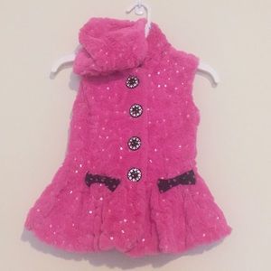 Hooded faux fur vest